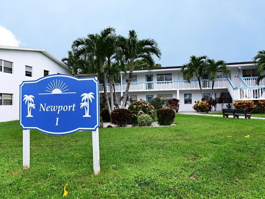 141 Newport I, Deerfield Beach