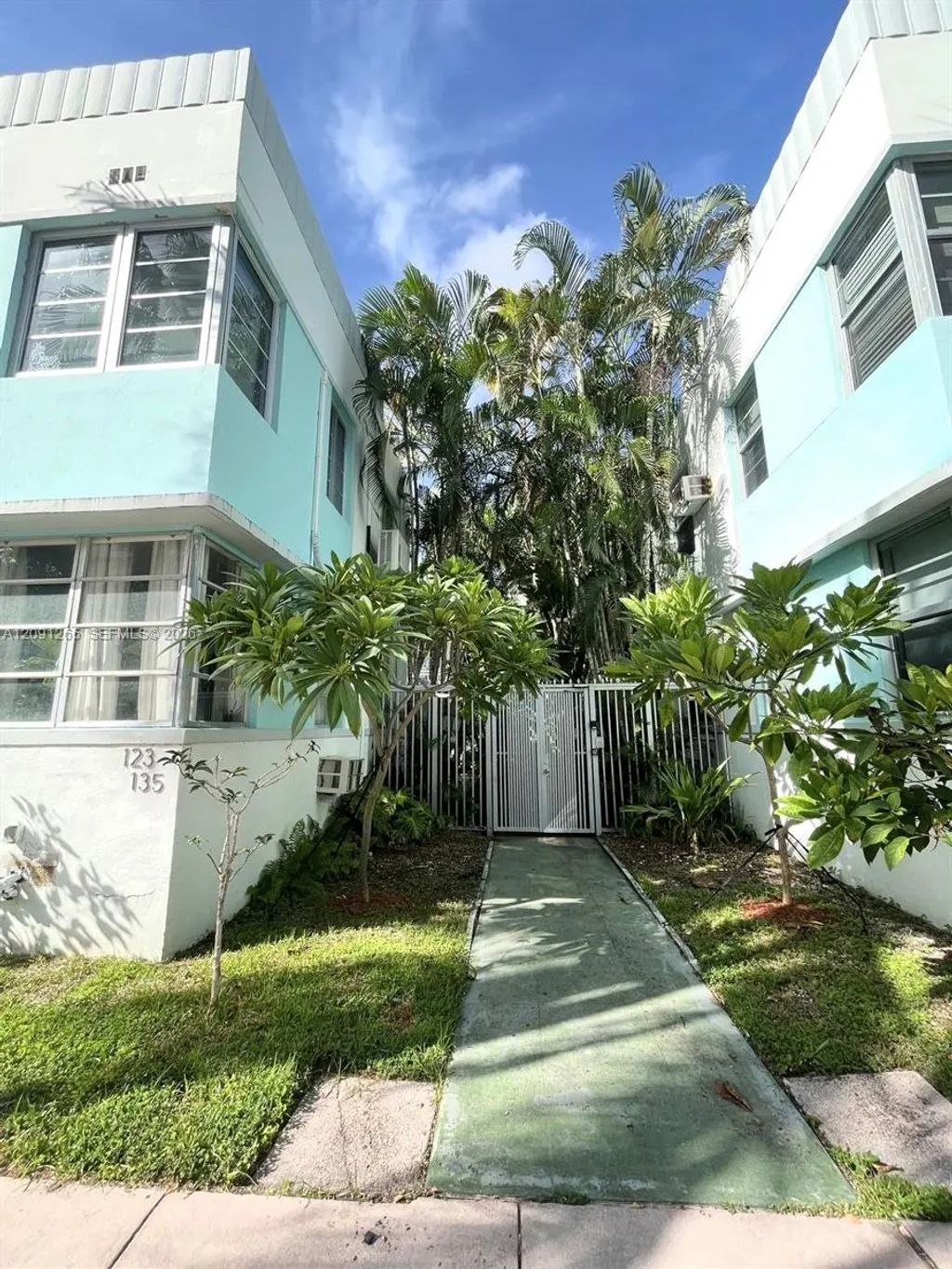 123 3rd Street #10, Miami Beach