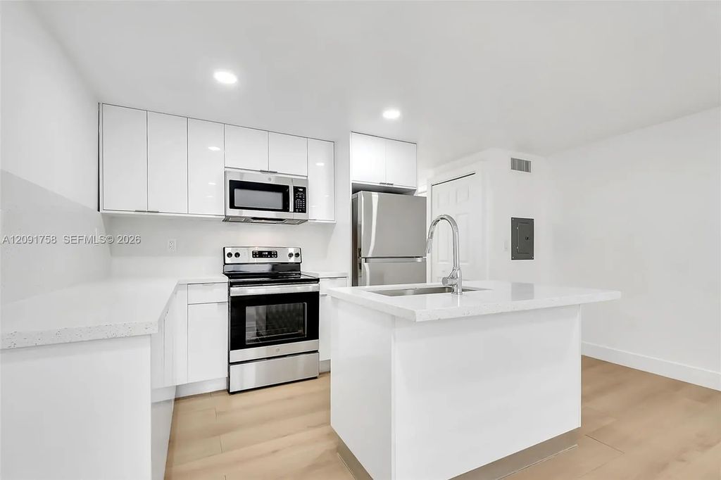 1632 Nw 16th Terrace #6, Miami