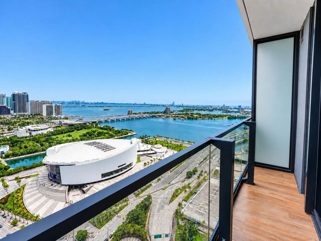 398 Ne 5th Street #3805, Miami