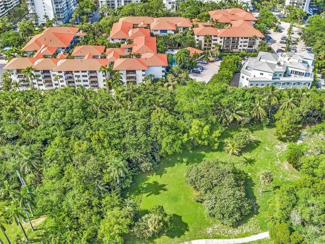 3 of 21 - 101 Ocean Lane Drive #209, Key Biscayne, FL