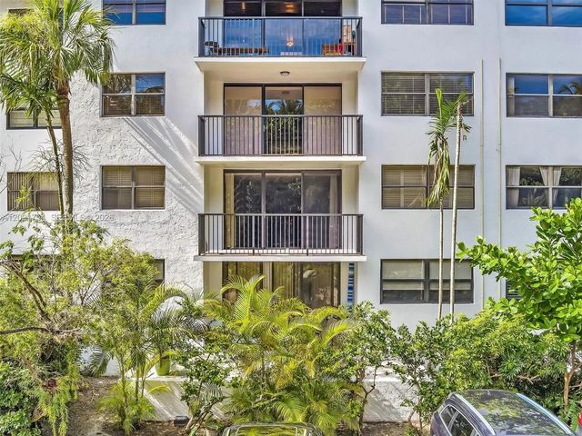 4 of 21 - 101 Ocean Lane Drive #209, Key Biscayne, FL