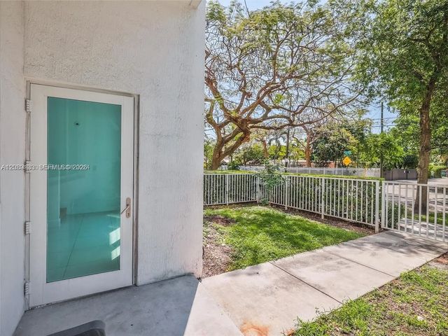 2 of 24 - N/A, Miami, FL