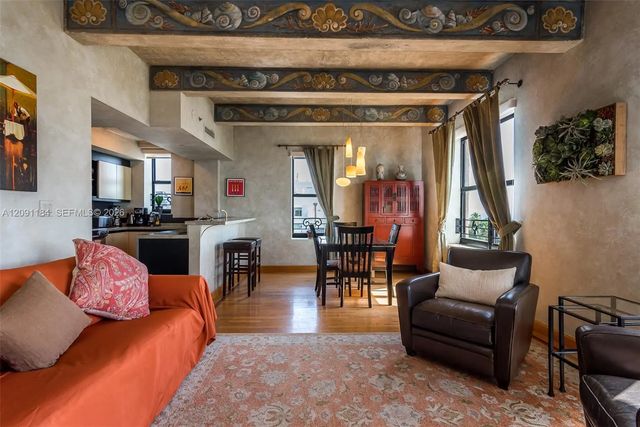 2 of 22 - 1330 Ocean Drive #r5f, Miami Beach, FL