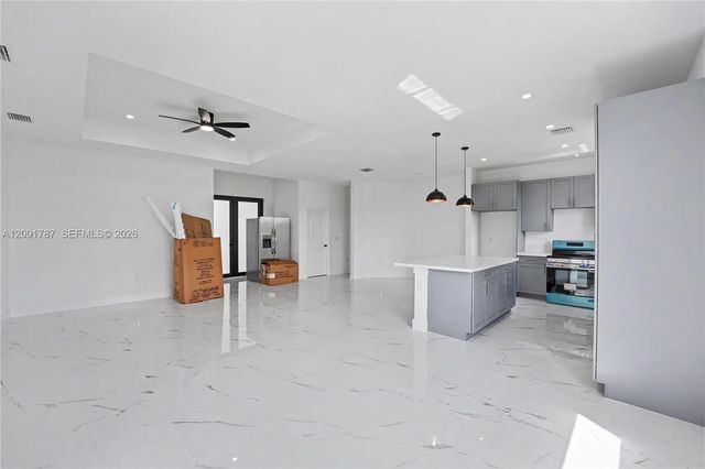 4 of 28 - 1909 Nw 24th Place, Cape Coral, FL