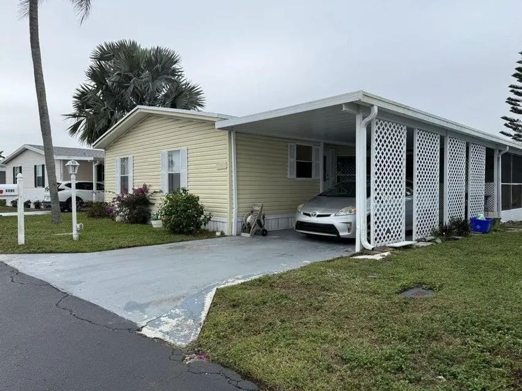 3500 Lantana Drive, Seminole Manor