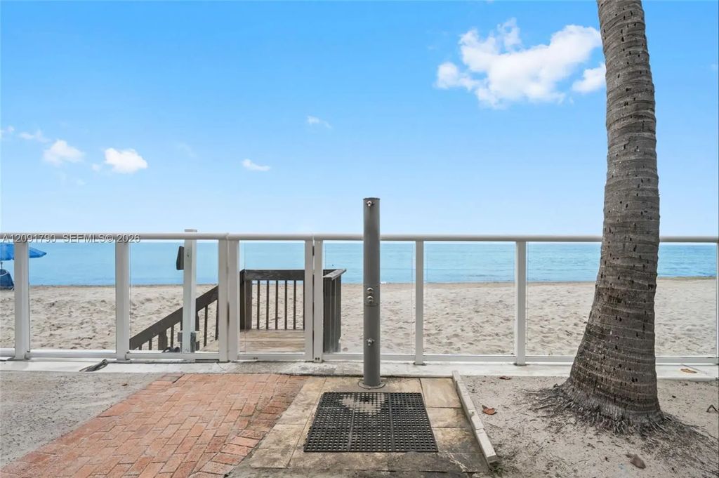 3001 S Ocean Drive #1439, Hollywood