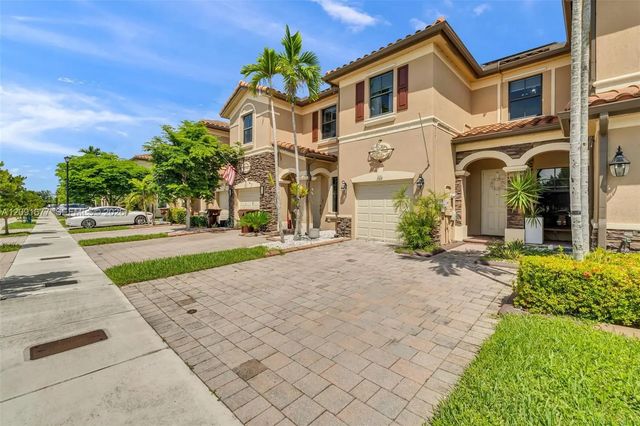 3 of 56 - 3309 W 91st Terrace, Hialeah, FL
