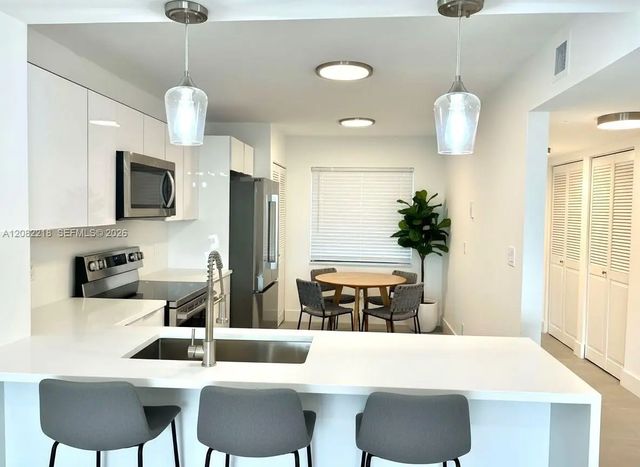 2 of 15 - 7050 Nw 44th Street #708, Lauderhill, FL