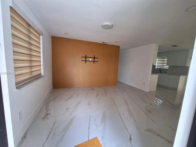 2 of 31 - 432 Nw 15th Street, Florida City, FL