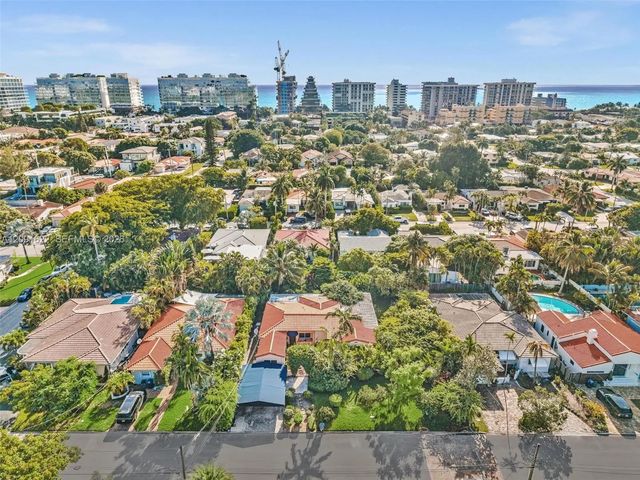 4 of 11 - 8945 Dickens Avenue, Surfside, FL