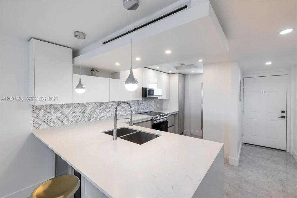 2903 N Miami Beach Boulevard #1003, North Miami Beach