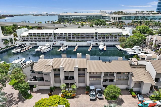 2 of 55 - 15 Port Side Drive #15, Fort Lauderdale, FL