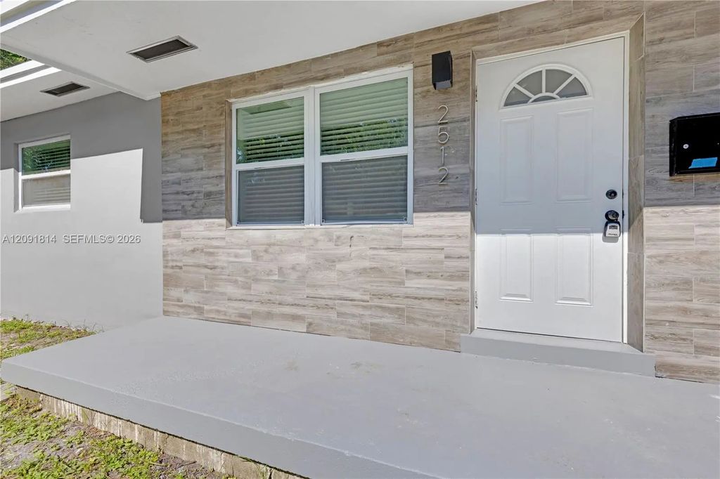 2510 Ne 182nd Terrace, North Miami Beach