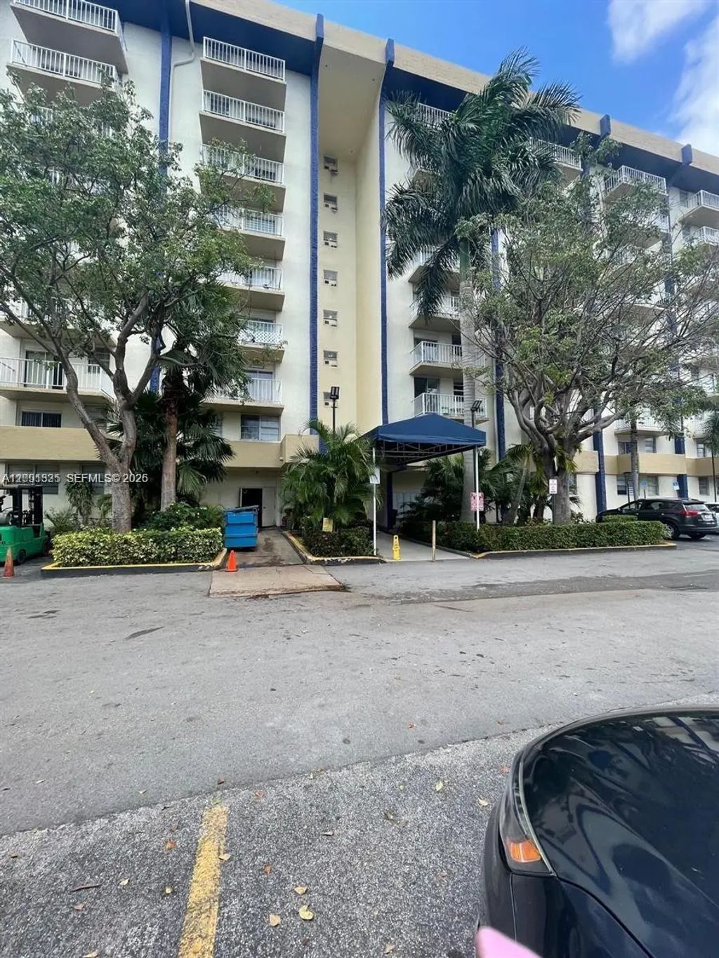 4550 Nw 9th Street #102e, Miami