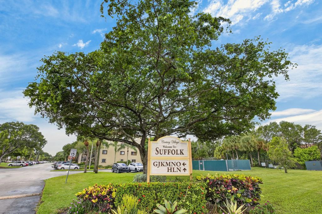 800 Sw 142nd Avenue #411n, Pembroke Pines