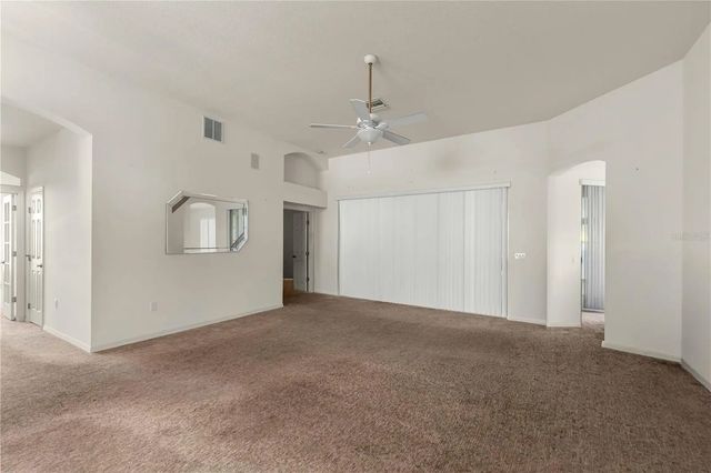 5 of 27 - 385 W Barclay Court, Beverly Hills, FL