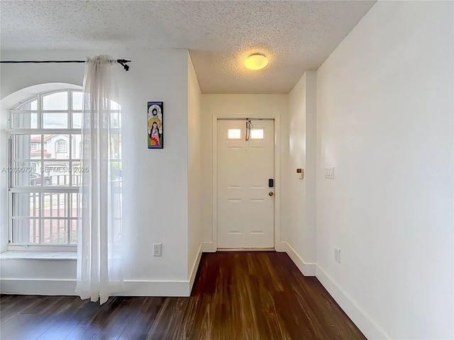 4 of 20 - 5073 Nw 114th Court, Doral, FL