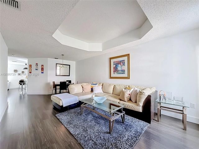5 of 20 - 5073 Nw 114th Court, Doral, FL