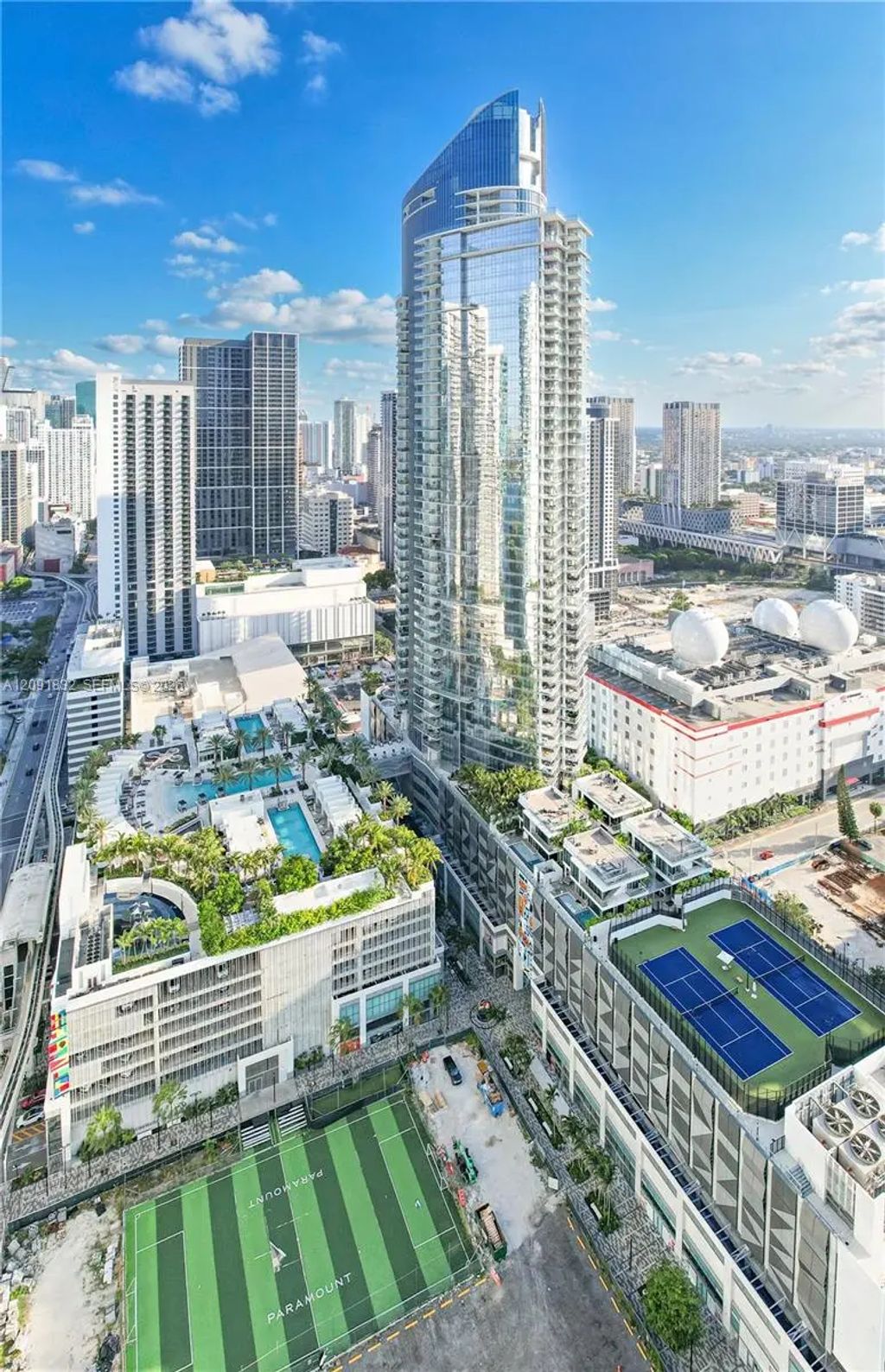851 Ne 1st Avenue #1701, Miami