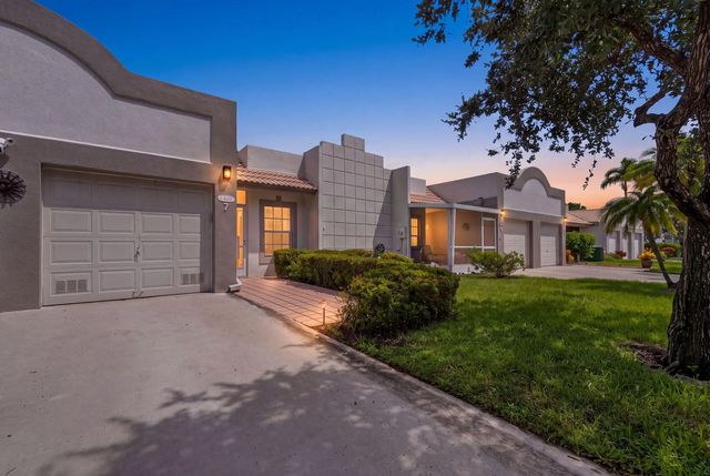 3 of 40 - 18800 Haywood Terrace #7, Boca Raton, FL