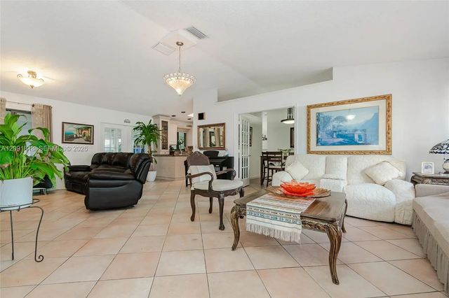 3 of 39 - 7609 Sunflower Drive, Margate, FL