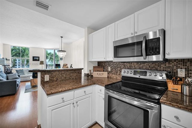 4 of 29 - 357 Almeria Avenue #606, Coral Gables, FL