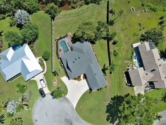 4 of 48 - 330 W Forest Trail, Vero Beach, FL