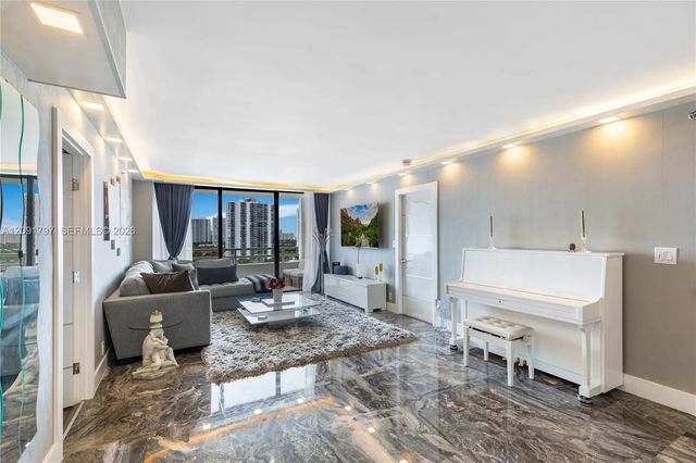 2 of 45 - 20355 Ne 34th Court #1422, Aventura, FL