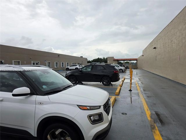3 of 45 - 10200 Nw 25th Street #b-205, Doral, FL