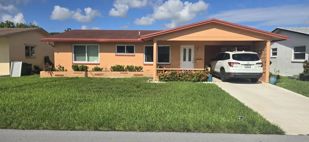5719 Nw 64th Way, Tamarac