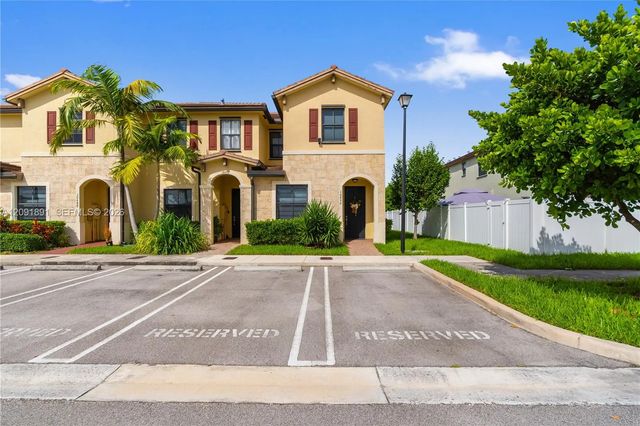3 of 33 - 10496 W 33rd Lane, Hialeah, FL