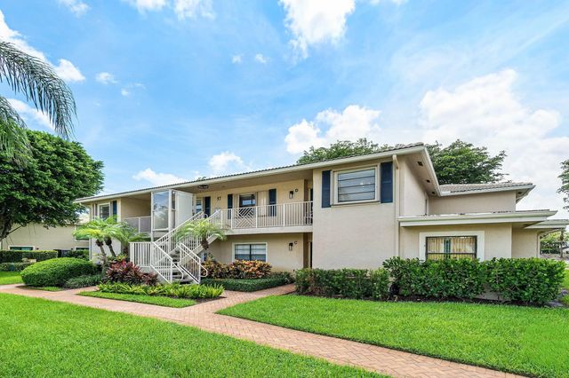 2 of 62 - 37 Stratford Lane W #d, Boynton Beach, FL