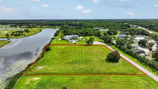 4 of 12 - 6027 Sw Hidden Lake Lane, Palm City, FL