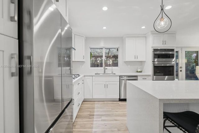 5 of 45 - 9320 Sw 165th Street, Palmetto Bay, FL