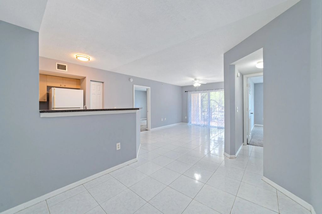 4151 San Marino Boulevard #203, West Palm Beach