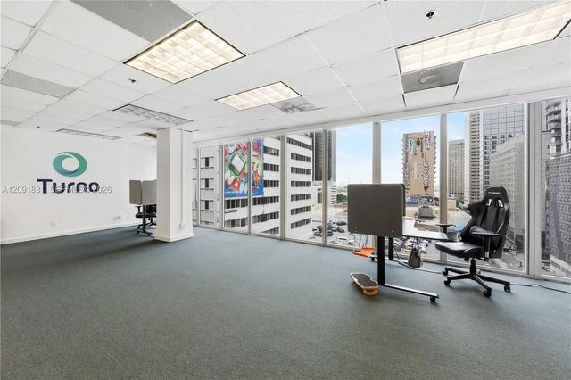 3 of 16 - 150 Se 2nd Avenue #1025, Miami, FL
