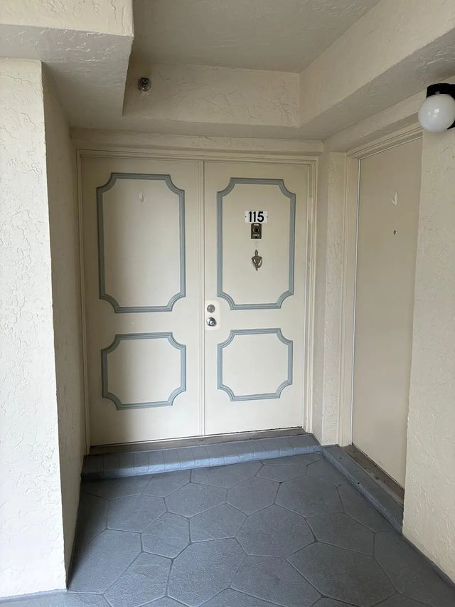 2 of 13 - 6768 10th Avenue N #115, Lake Worth, FL