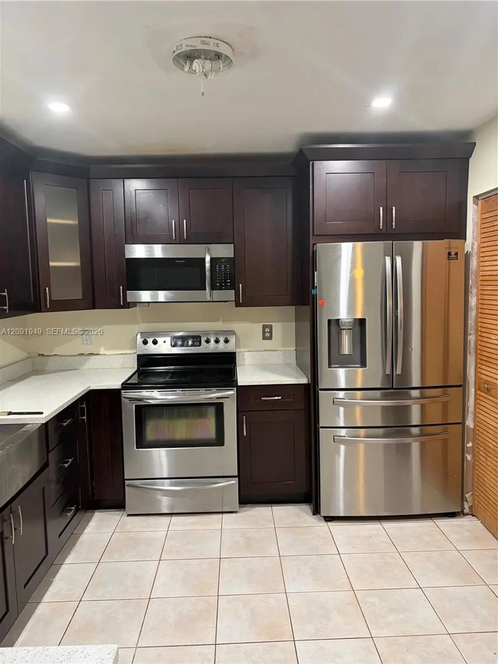 10837 Nw 8th Street, Pembroke Pines