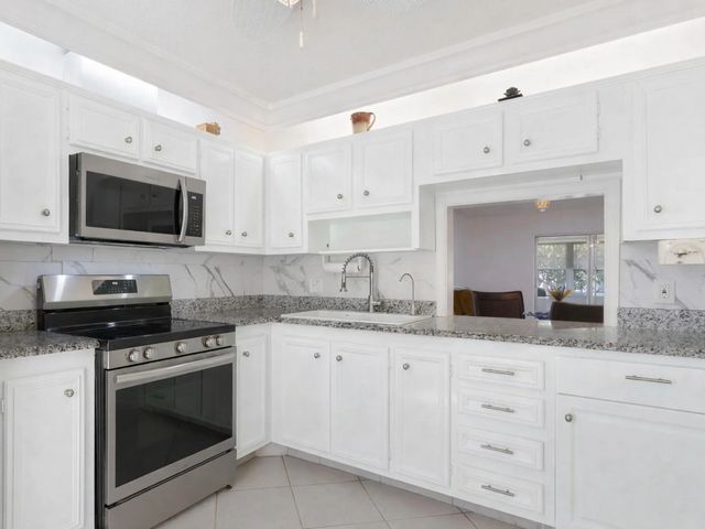 5 of 40 - 857 Worcester Lane #b, Lake Worth, FL