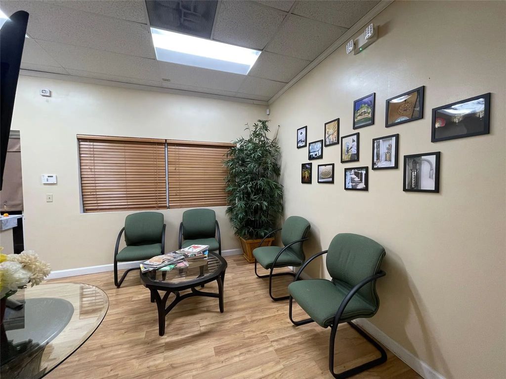 4700 W Prospect Road #103, Fort Lauderdale
