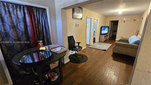 4 of 12 - 2114 Nw 5th Street, Pompano Beach, FL