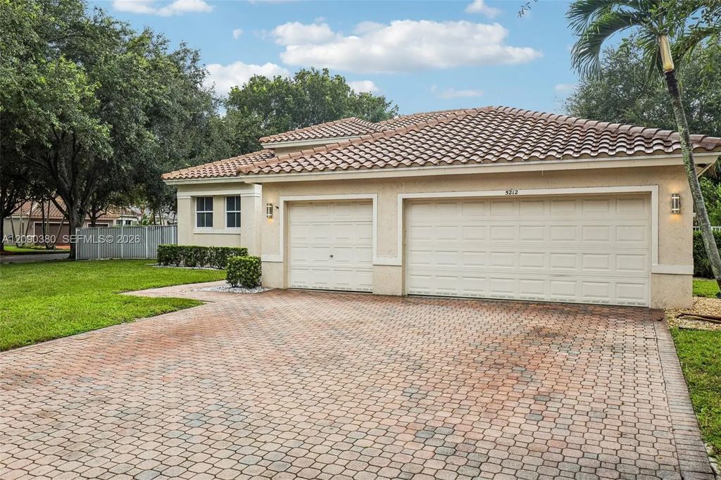 5212 Nw 51st Street, Coconut Creek