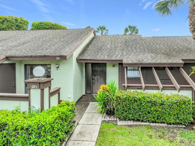 281 Amber Court, Royal Palm Beach