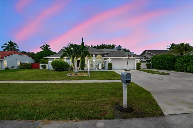 4 of 45 - 13820 Folkestone Circle, Wellington, FL