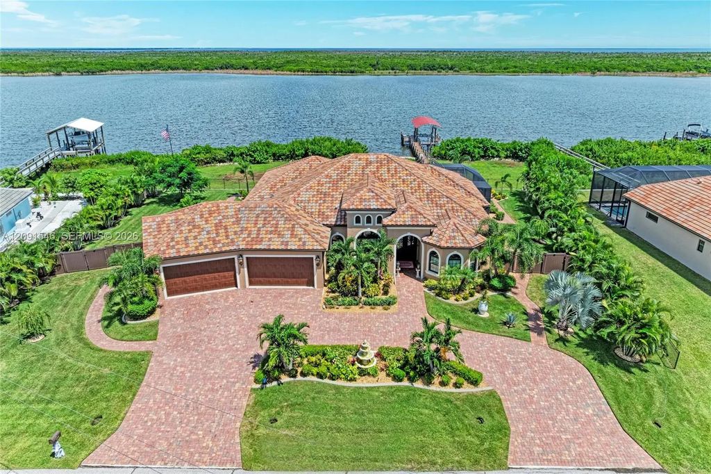 16488 Liggett Circle, Port Charlotte