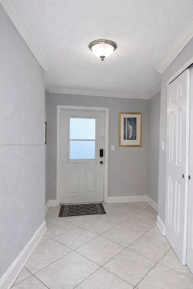 4 of 24 - 600 Ne 14th Avenue #224, Hallandale Beach, FL