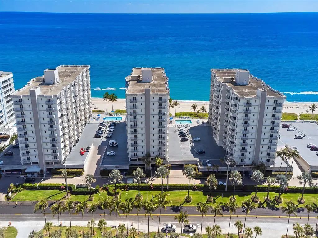 3215 S Ocean Boulevard #906, Highland Beach