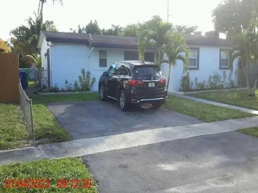 2020 Nw 62nd Terrace, Sunrise