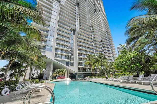 88 Sw 7th Street #910, Miami